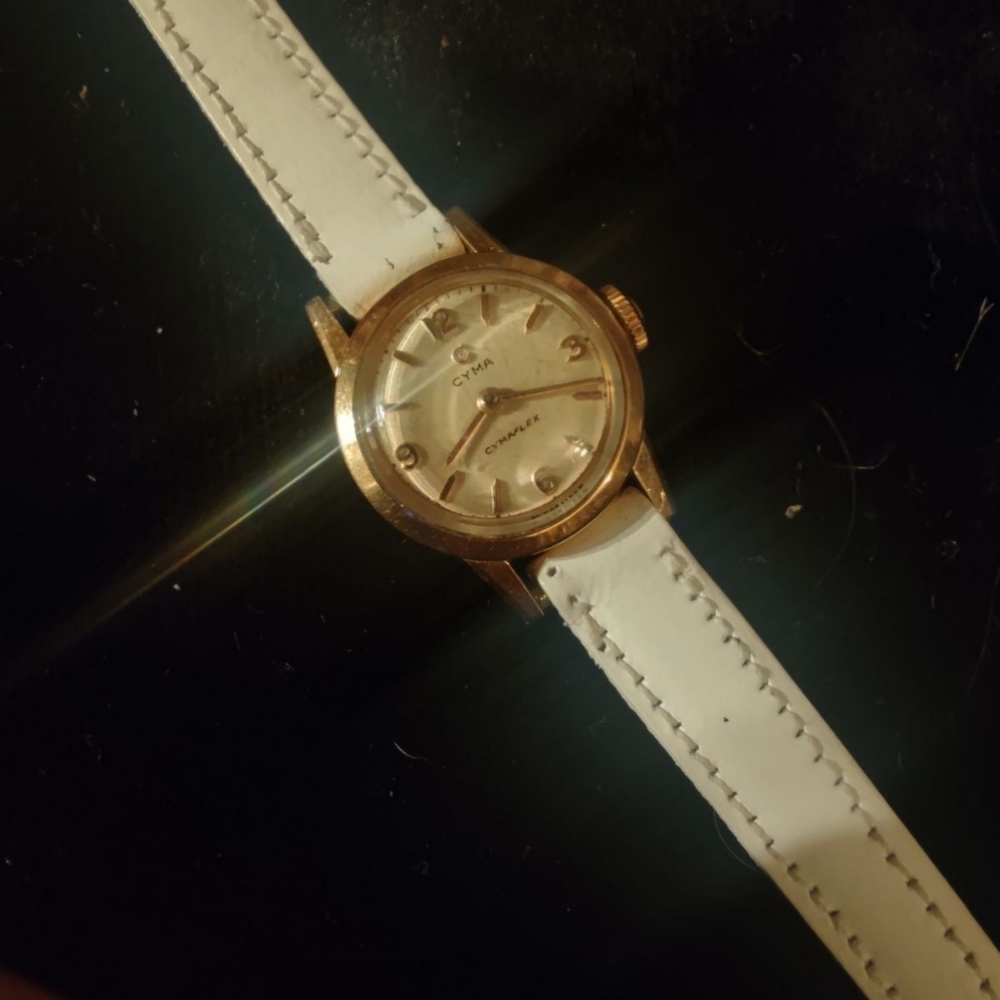 Vintage solid gold Cyma women's watch 18k